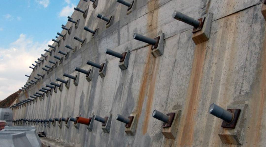 COLOCACIÓN DE ANCLAJES DE EXPANSIÓN