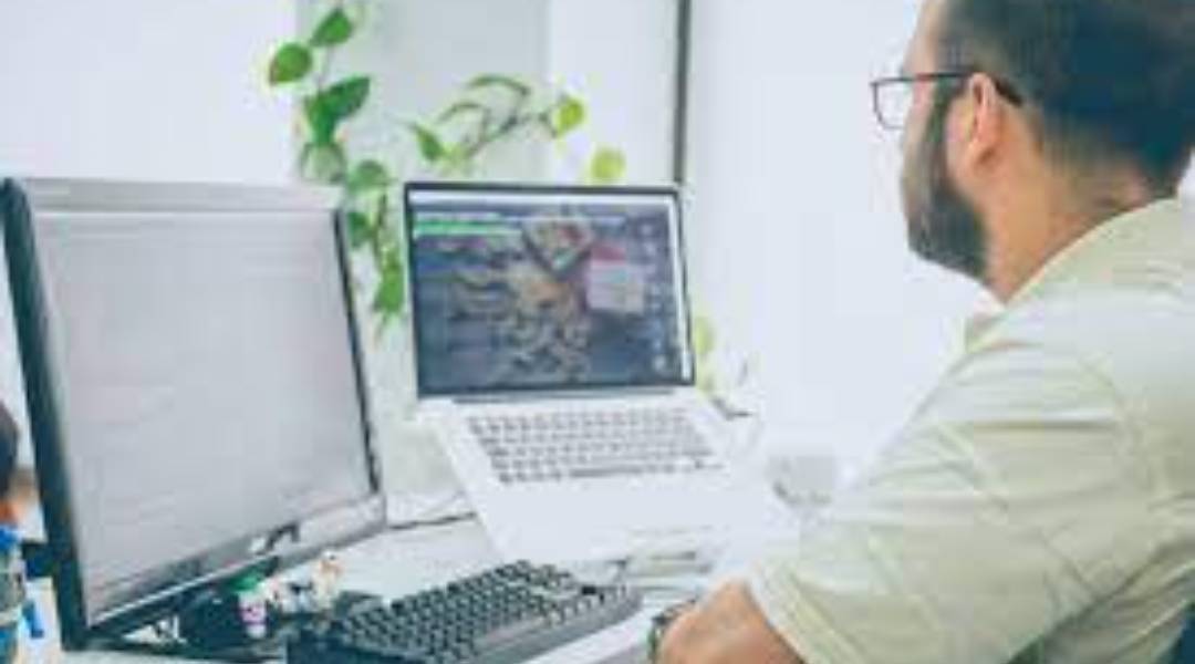 CÁLCULO Y SIMULACIÓN POR EL MÉTODO DE LOS ELEMENTOS FINITOS