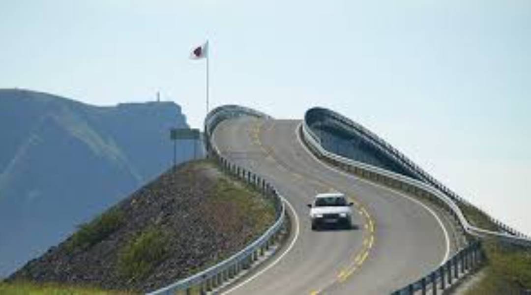 ¿PARA QUÉ SE USAN LAS BARRERAS, GAVIONES Y TORONES EN EL DESARROLLO DE AUTOPISTAS?